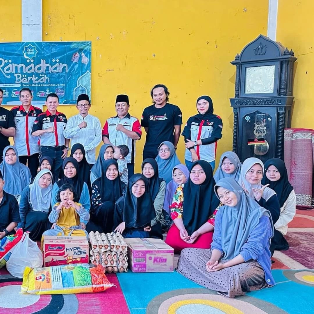 Bakti Sosial SCANITY Sigra Calya Community